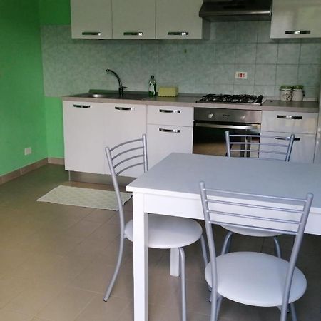 Casa Vacanze "Ellen" Bianchi Ngoại thất bức ảnh