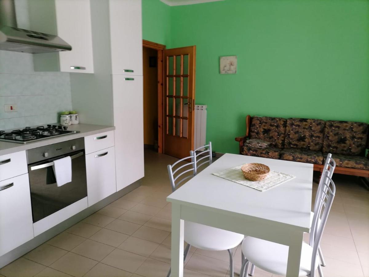 Casa Vacanze "Ellen" Bianchi Ngoại thất bức ảnh