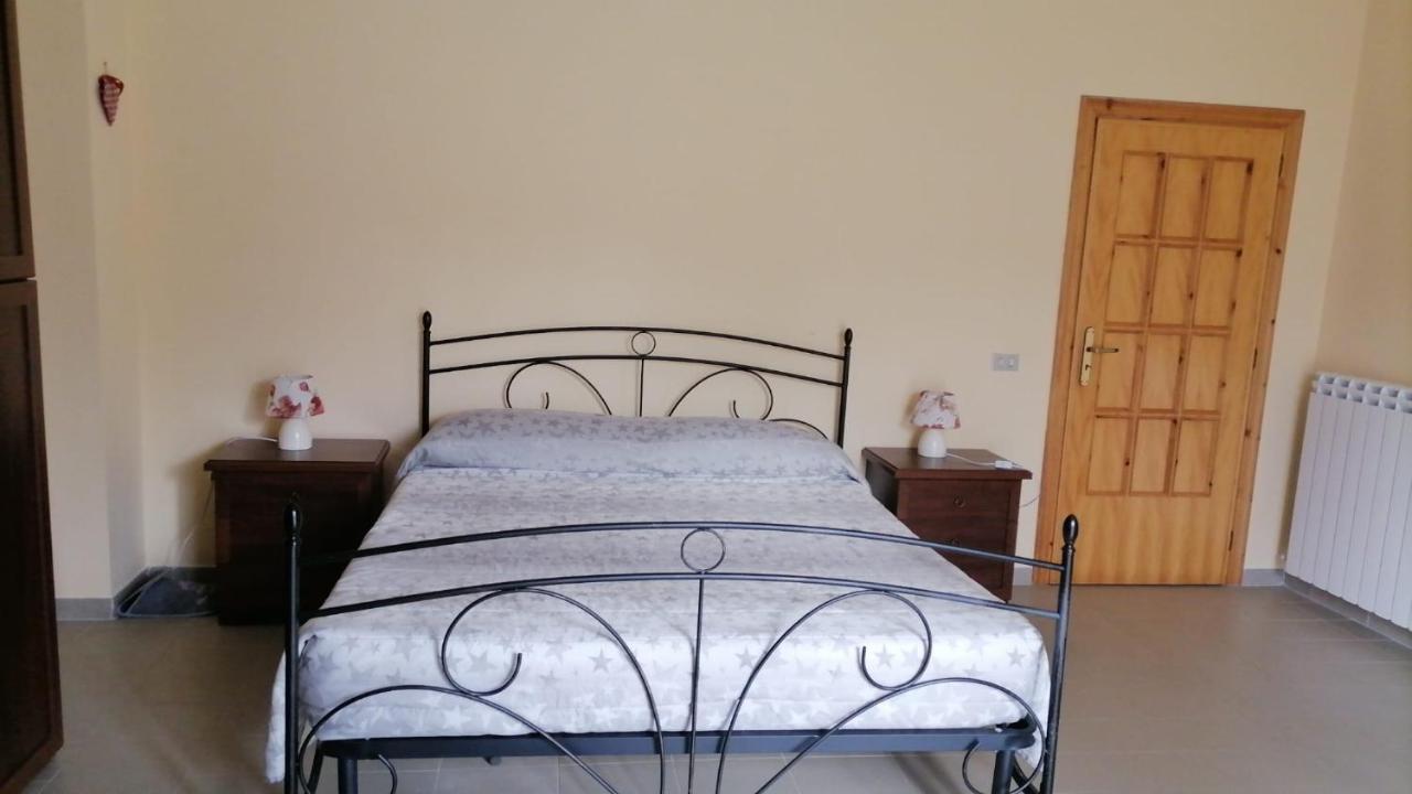 Casa Vacanze "Ellen" Bianchi Ngoại thất bức ảnh