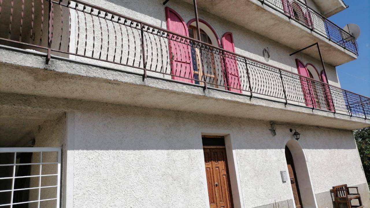 Casa Vacanze "Ellen" Bianchi Ngoại thất bức ảnh